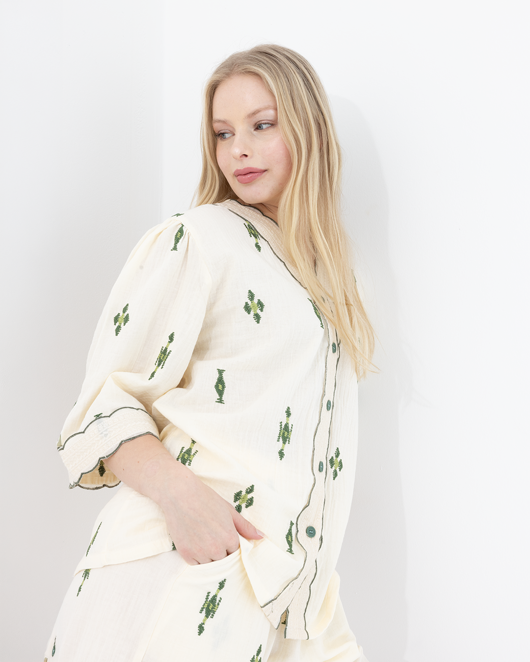 Luna Embroidered Cotton Pyjama Set