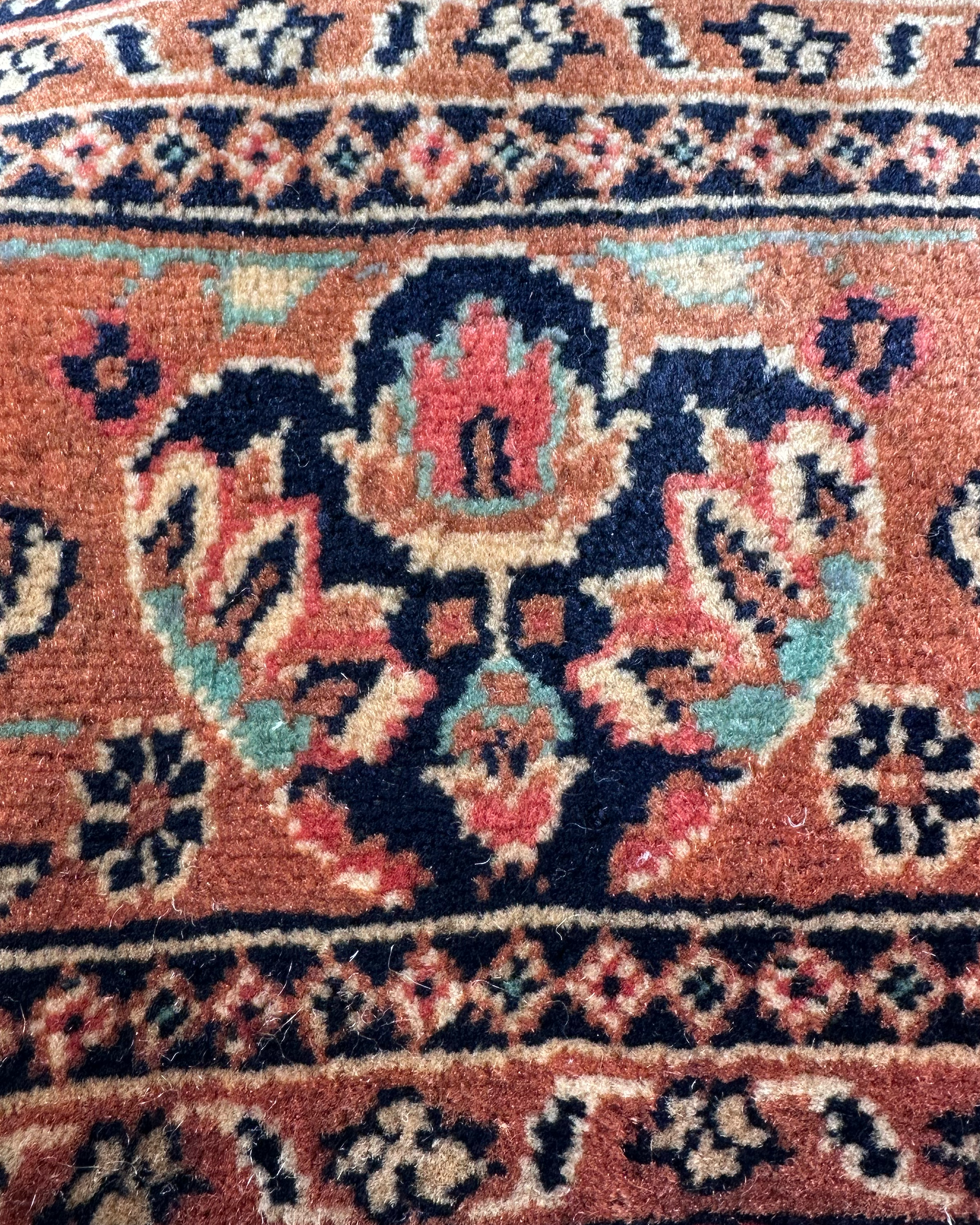 BELGIC HANDCRAFTED RUG | MOURY GUL STYLE |