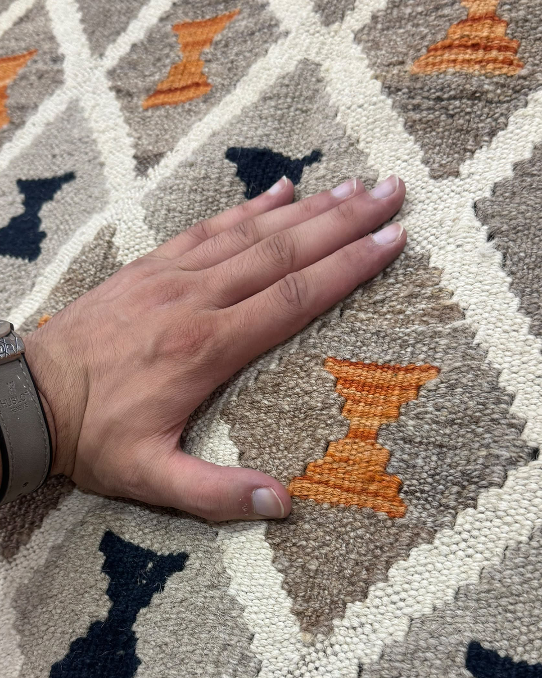 Kilim Runner - Natural Grey, Ivory, Charcoal & Terracotta - 84cm × 290cm